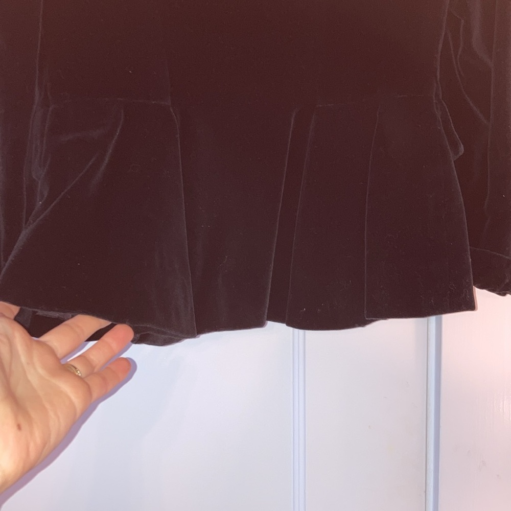 CHRISTIAN DIOR Vintage Velvet 2-piece Skirt Suit with Peplum Jacket - Picture 10 of 16